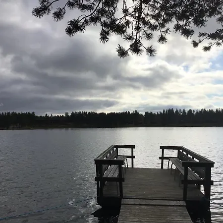 Petaejaelammen Turistimajat Σαλέ Κούουσαμο